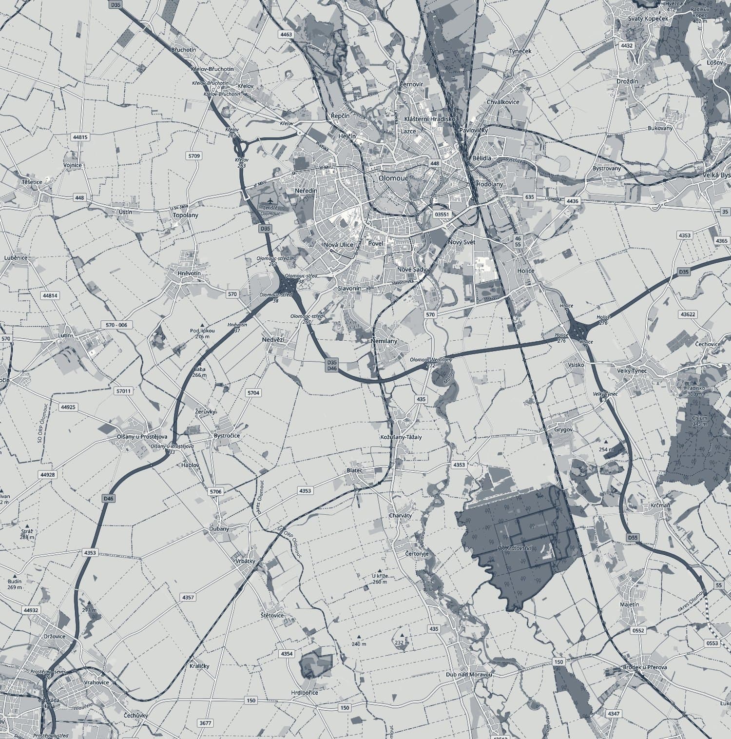 Mapa okolí: Blatec leží 15 minut jižně od Olomouce, s rychlým napojením na dálnici D35